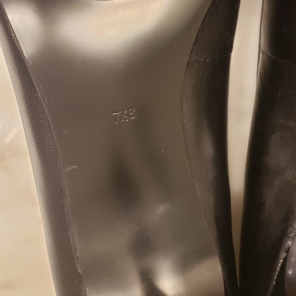 Ralph Lauren Shelbi Heels - 7.5 - Picture 8 of 9